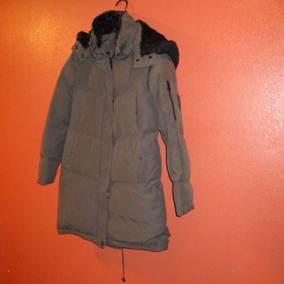 Vince Camuto Woman X Small Full Zip PocketsFeather Down Faux Fur Hooded Coat - Picture 3 of 11